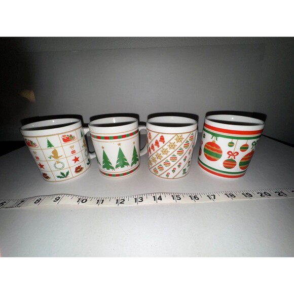 Vintage Christmas Mug Set First Ceramics Set of 4 Christmas Tree Ornment - Picture 6 of 8
